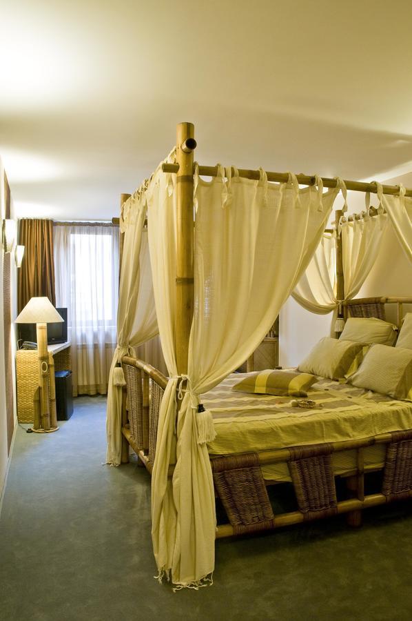 Hotel 4 Zona Sofia Zewnętrze zdjęcie